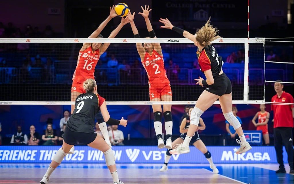 Unbelievable Comeback! How Chinese Women’s Volleyball Team Fought Back from 0-2 to Stun Germany in Nail-Biting Thriller