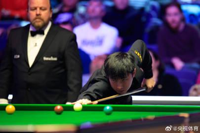Zhao Xintong Advances to UK Open Snooker Championship Last 64