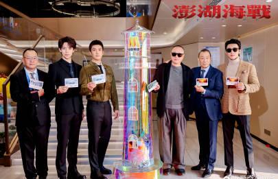 Overseas Chinese Fuming: Why Can't We Watch Blockbuster Chinese Movies Abroad?