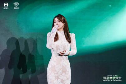 Unlock the Sound Barrier: How Overseas Chinese Can Finally Enjoy QQ Music's Award-Winning Audio Without Restrictions!