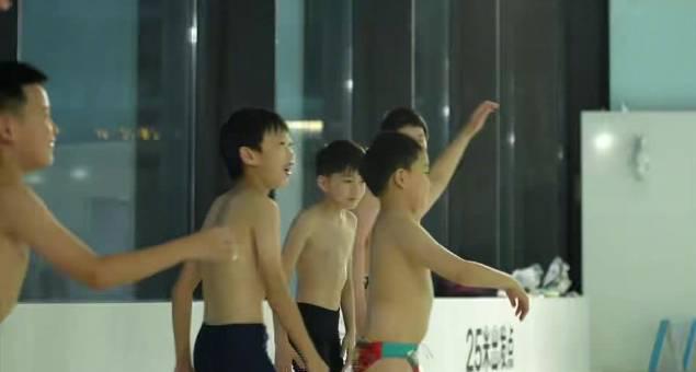 Olympic Champion Jiao Liuyang Inspires Young Swimmers Ahead of National Games