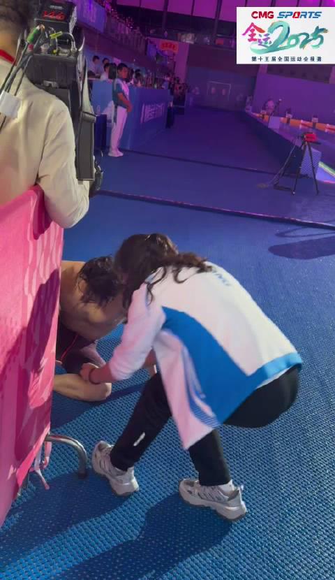 Heartbreaking Moment: Olympic Swimmer Xu Jiayu Collapses After Winning Gold - The Untold Struggles Behind the Glory