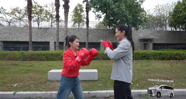 The Secret Mind Games of Olympic Boxing Revealed: Why Blinking First Means You've Already Lost